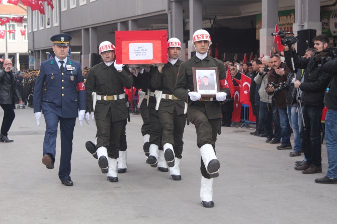 Şehitlerimizi uğurluyoruz