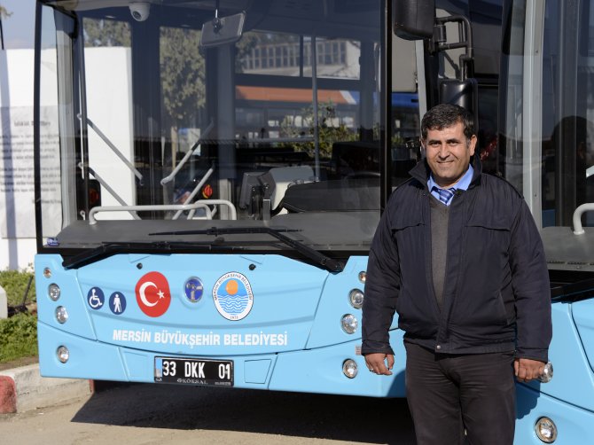 Otobüste fenalaşan yolcuyu şoför hastaneye yetiştirdi