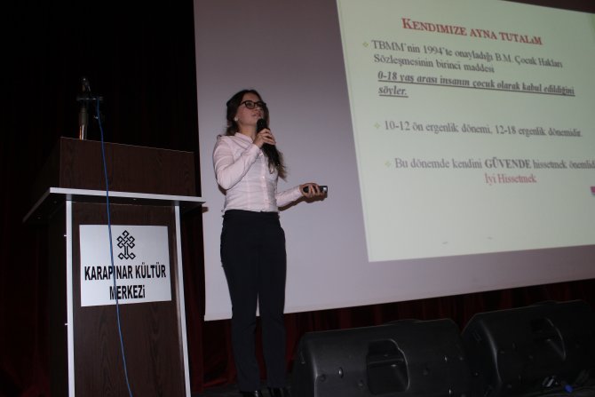 "Doğru sosyal medya kullanımı ve internette cinsel istismar" konferansı