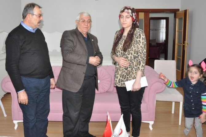 Türk Kızılay'ından şehit ailesine destek
