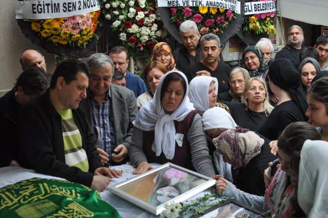 İzmir'de zayıflama ürününden ölüm iddiası