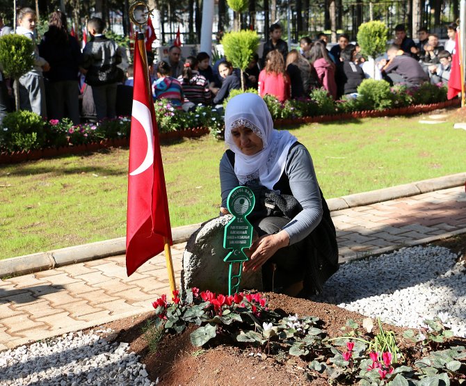 Şehitleri Anma Günü ve Çanakkale Deniz Zaferi'nin 101. yılı