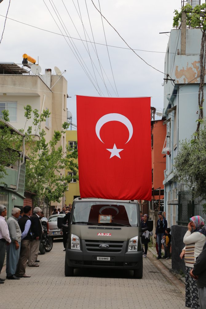 Şehitlerimizi uğurluyoruz