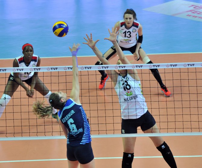 Voleybol: Bayanlar 1. Lig Klasman Etabı