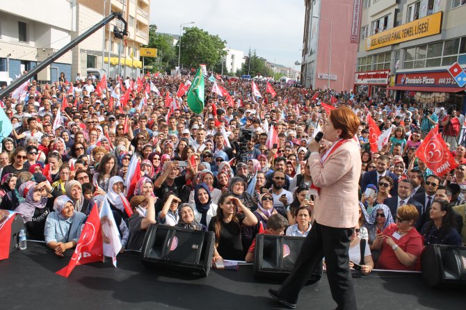 Eski MHP milletvekili Akşener: