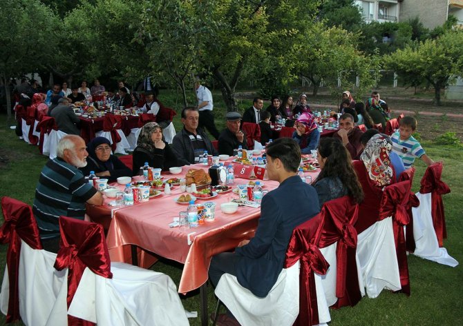 Yozgat Valisinden şehit yakınları ve gazilere iftar