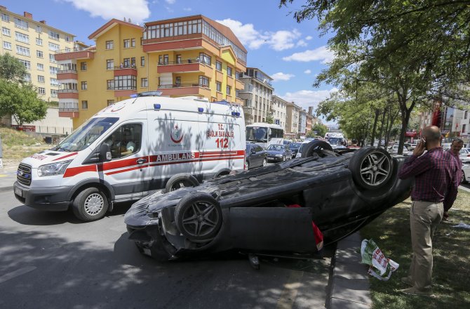 Başkentte trafik kazası: 4 yaralı