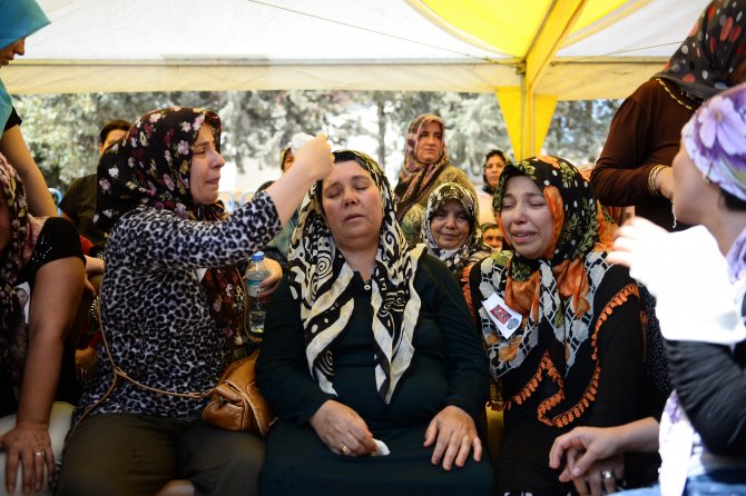 Organları bağışlanan şehit polis memuru toprağa verildi