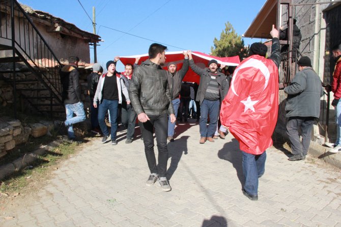 Şehitlerimizi uğurluyoruz