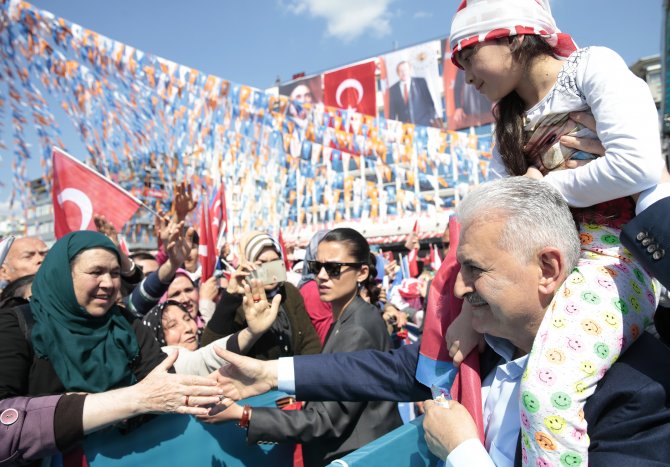 AK Parti'nin Uşak mitingi