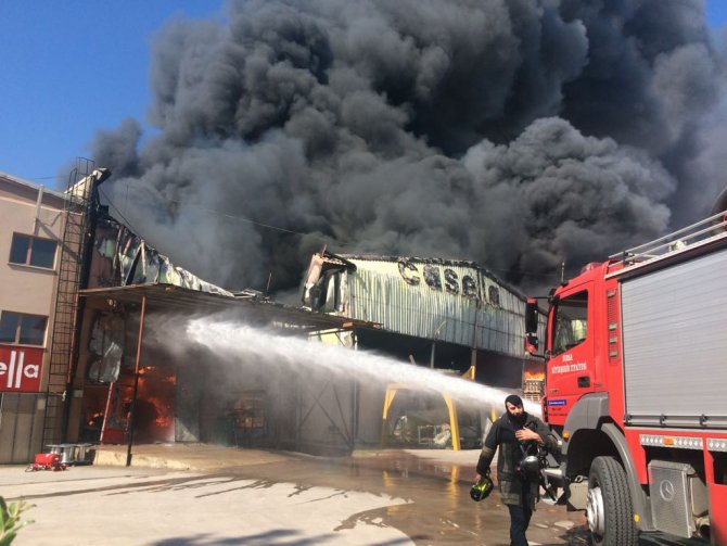 GÜNCELLEME - Bursa'da tekstil fabrikasında yangın
