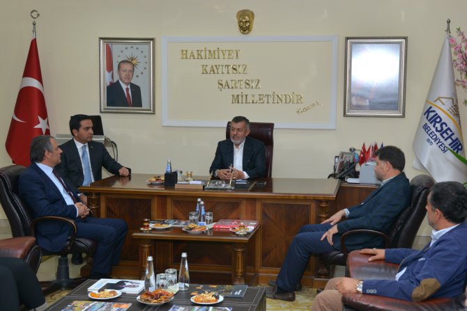 AK Parti Genel Başkan Yardımcısı Karacan'dan Bahçeci'ye ziyaret