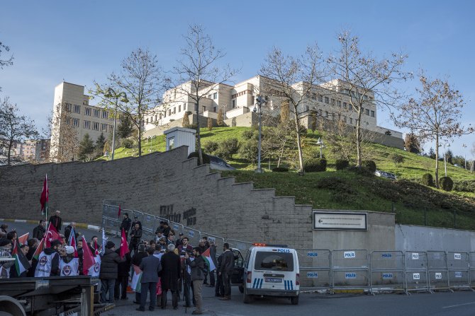 ABD'nin Kudüs'ü "İsrail'in başkenti" olarak tanımasına tepkiler