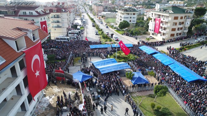 Şehit Uzman Çavuş Uysal, son yolculuğuna uğurlandı