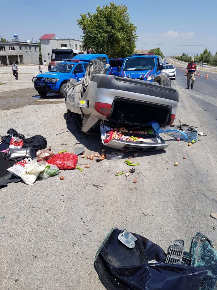 Kahramanmaraş'ta trafik kazası: 1 ölü, 2 yaralı