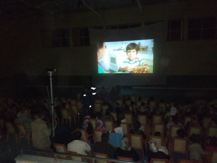 Karakeçili'de sinema günü etkinliği