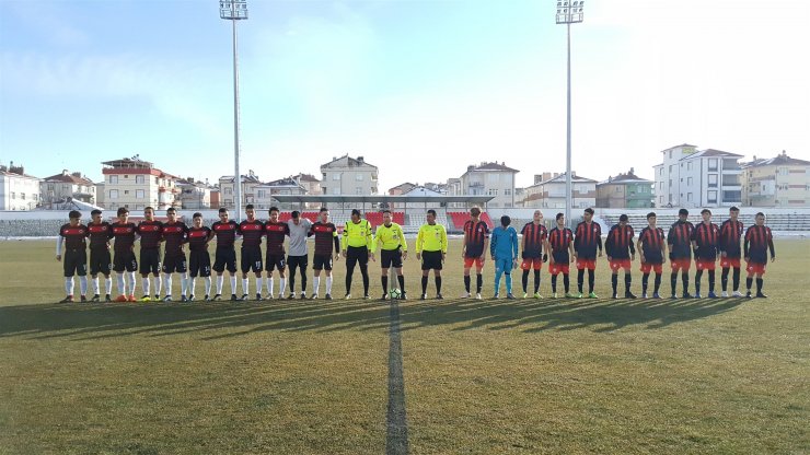 Karaman'da okullar arası futbol grup müsabakaları başladı