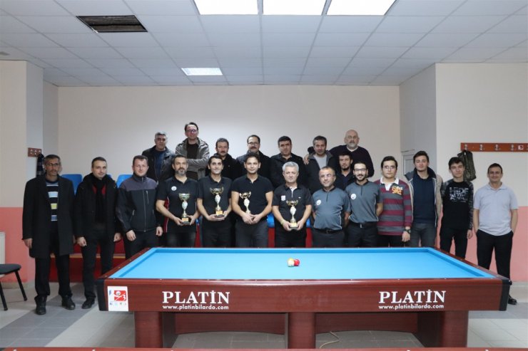 Karaman’da 3 bant bilardo müsabakaları sona erdi