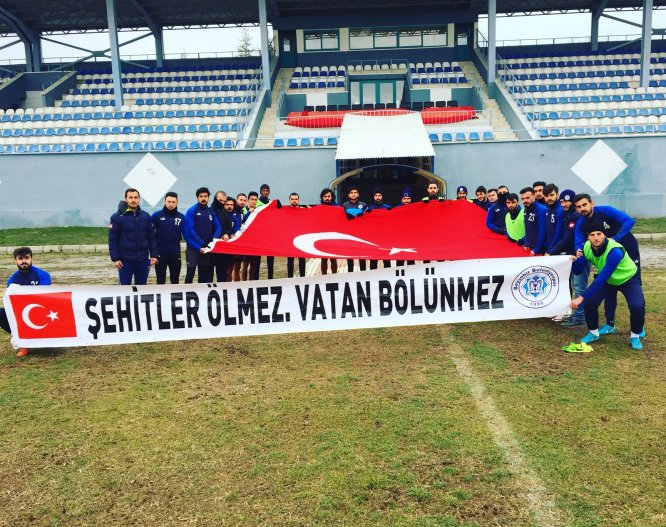 beysehir-belediyesporlu-futbolculardan-operasyona-katilan-mehmetcige-tam-destek.jpg