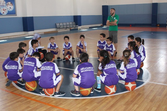 sehit-ridvan-adam-spor-salonu-(5).jpg