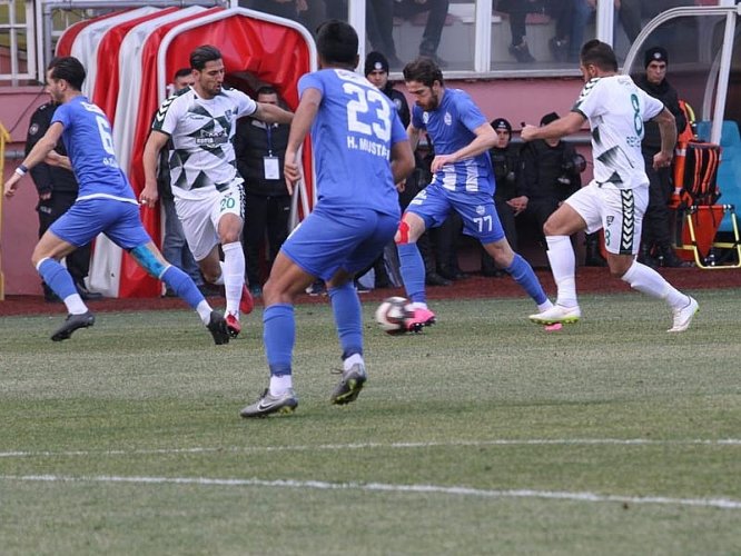 tuzlaaspor-anadolu-selcukspor-(1)-001.jpg